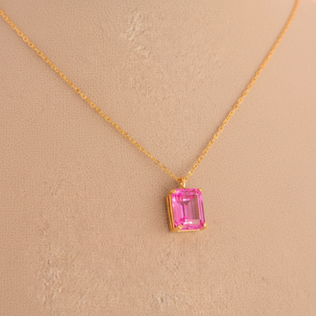 COLLAR ORO PIEDRA ROSA