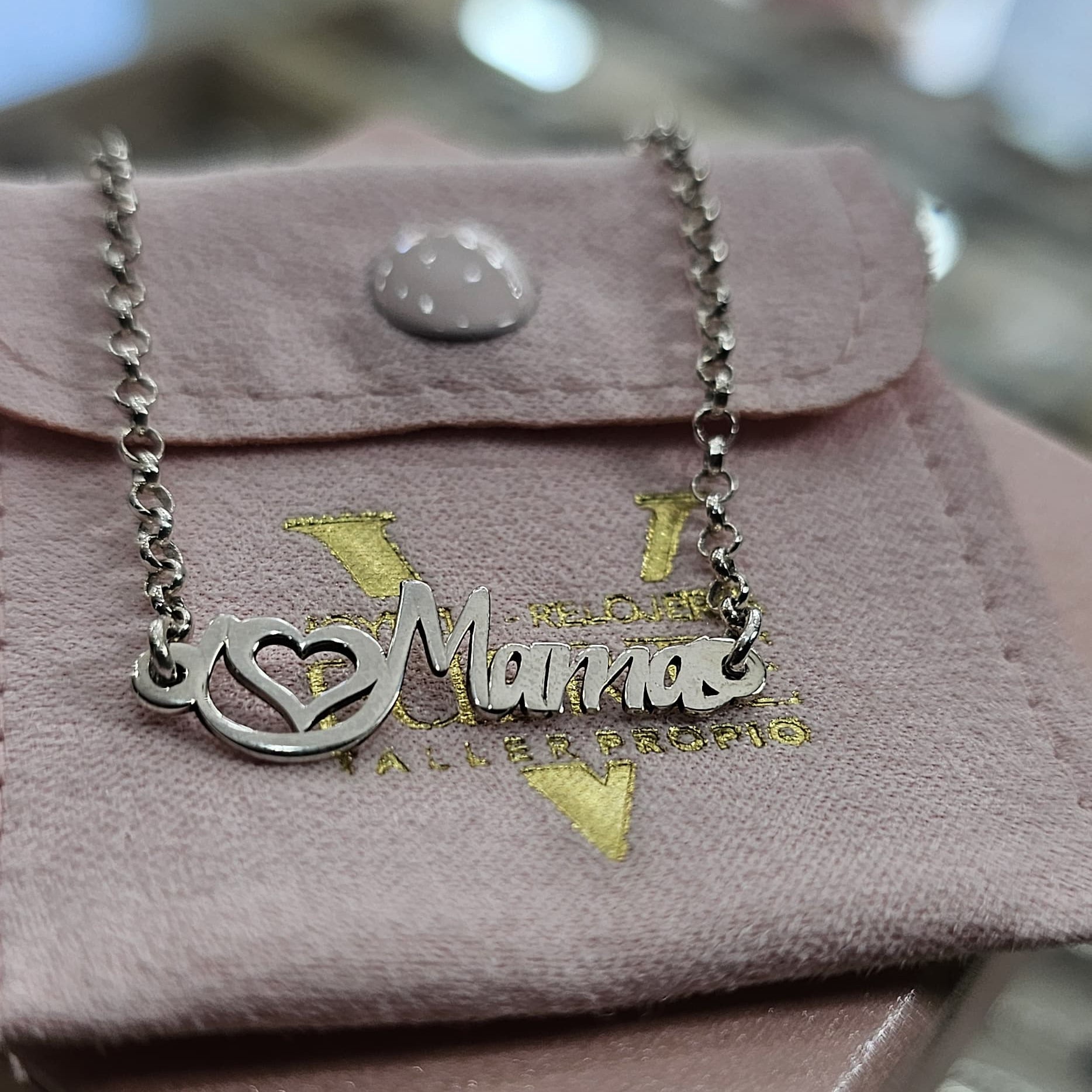 PULSERA MAMÁ CALADO