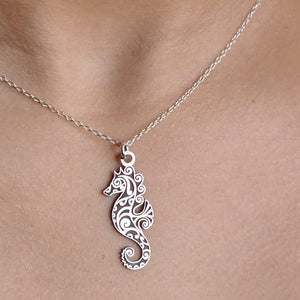 COLLAR CABALLITO DE MAR S925-079