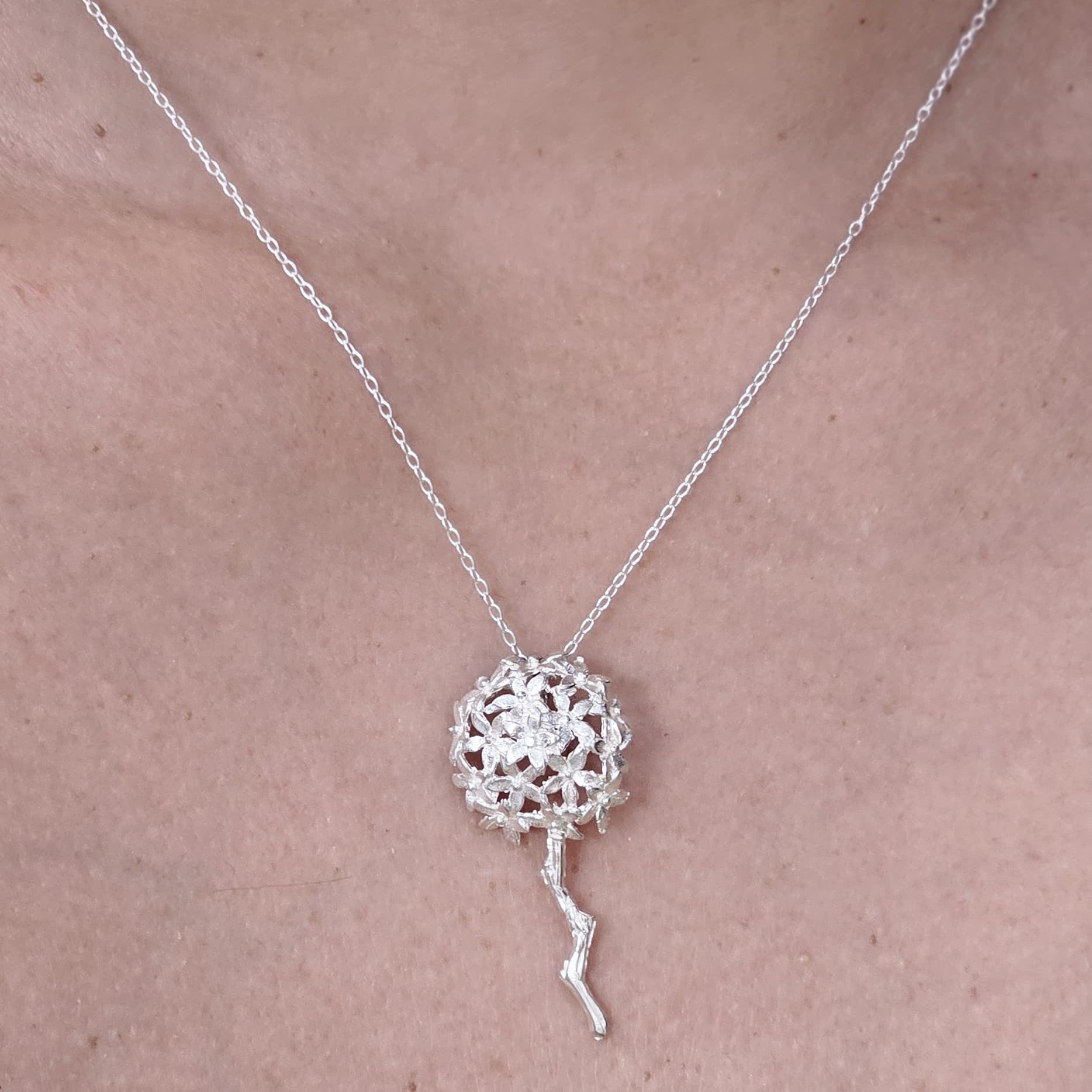 COLLAR BIZNAGA PLATA DE LEY CON CADENA