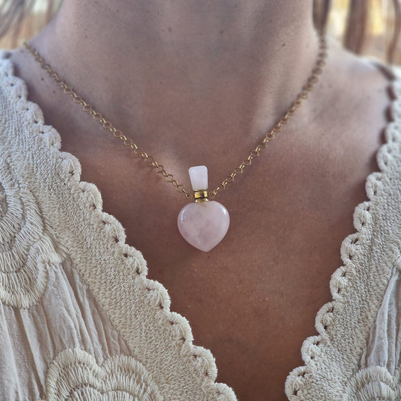 Collar Chic perfumero cuarzo rosa 14046C01017