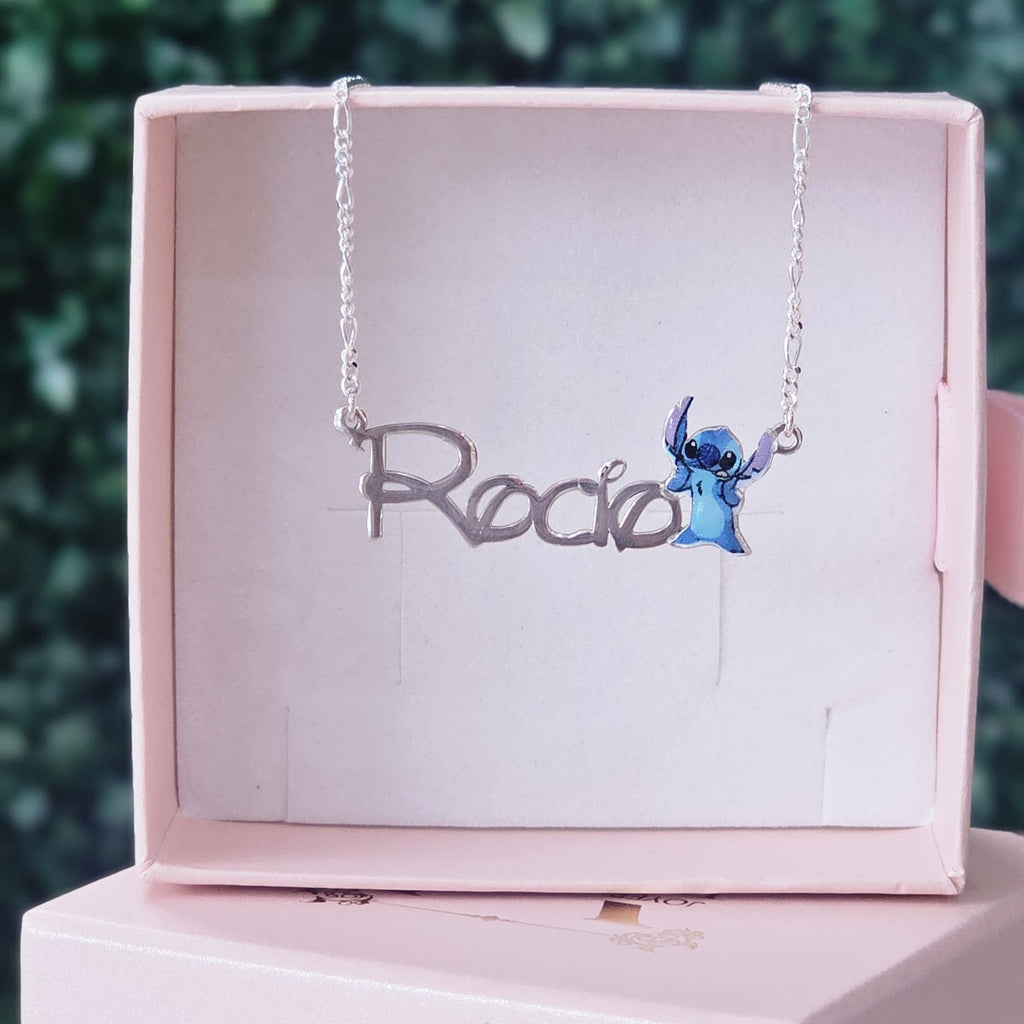 COLLAR NOMBRE DISEÑO A COLOR