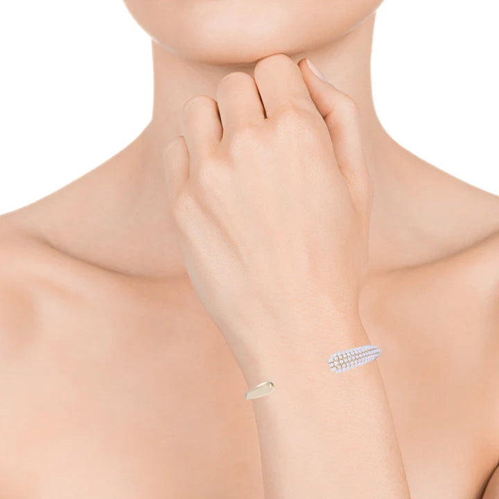 Pulsera Chic rígida de acero con Ip dorado 15150P01012