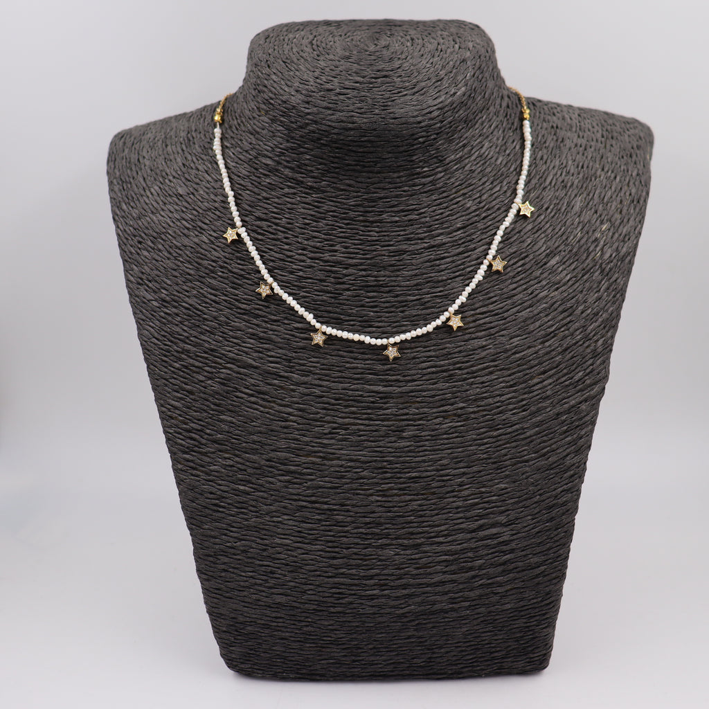 COLLAR DORADO PERLITAS Y ESTRELLAS