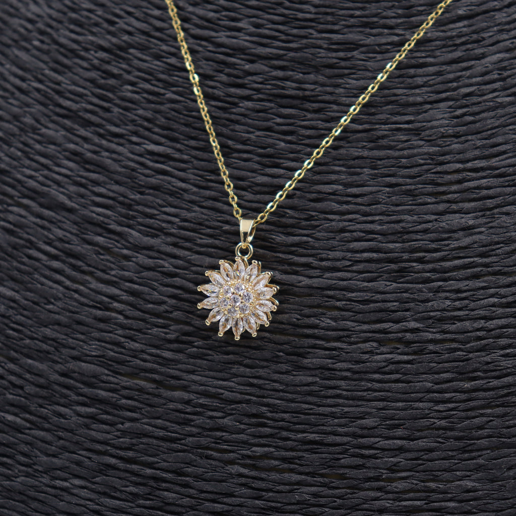 COLLAR ACERO DORADO CIRCONITAS