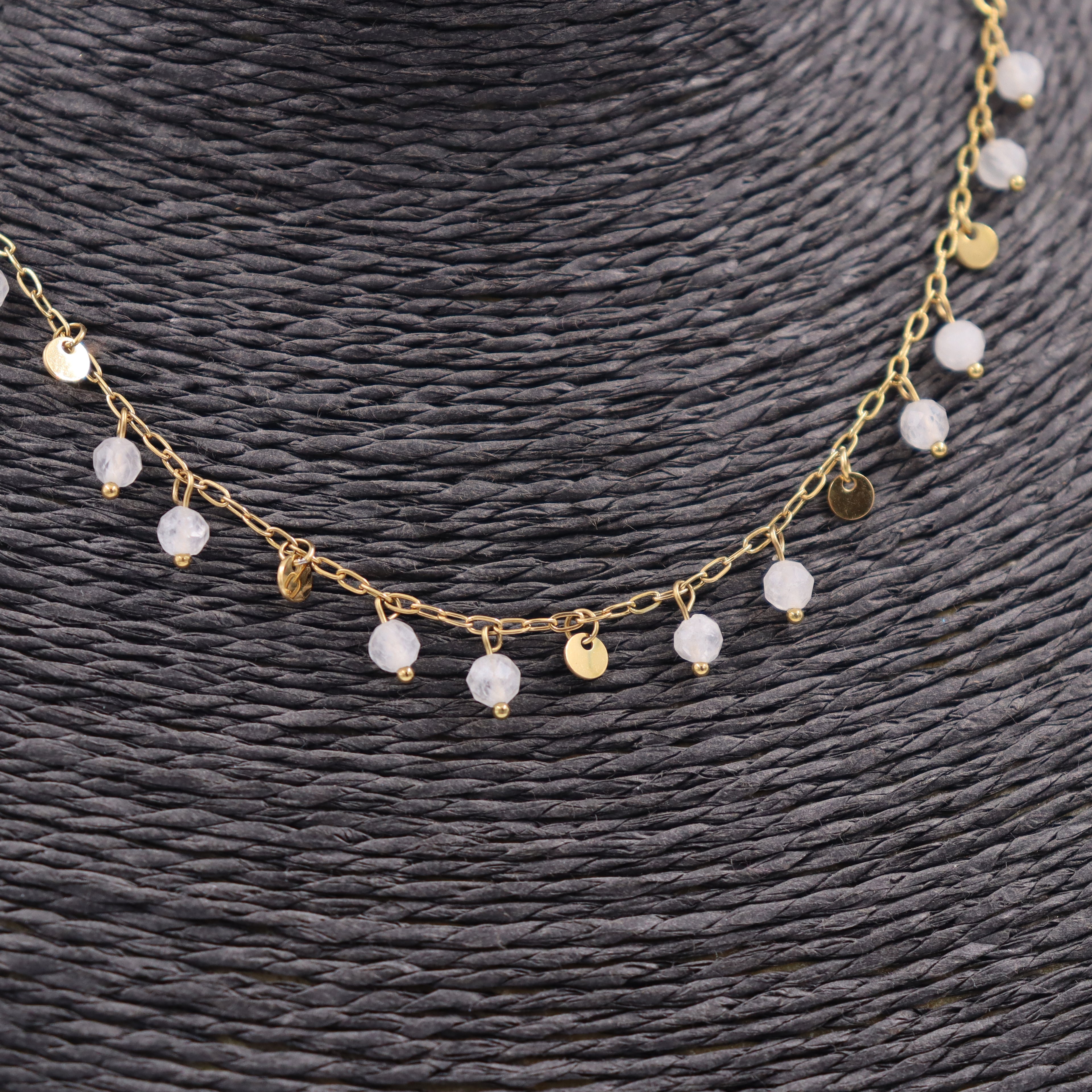 COLLAR DORADO PERLAS