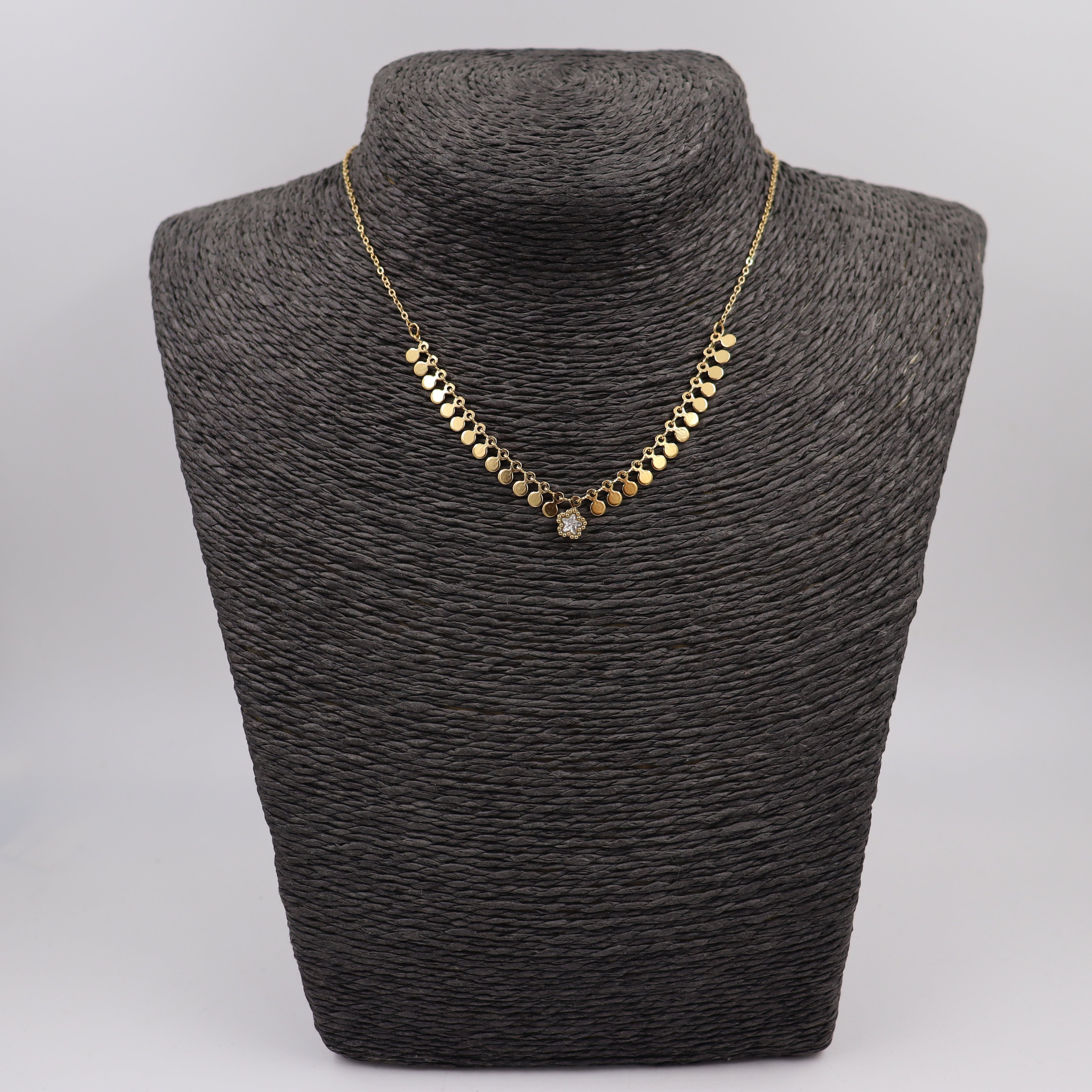 COLLAR ACERO DORADO PERLITAS Y ESTRELLAS