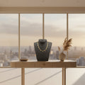 COLLAR ACERO DORADO PLANO Y CIRCONITAS