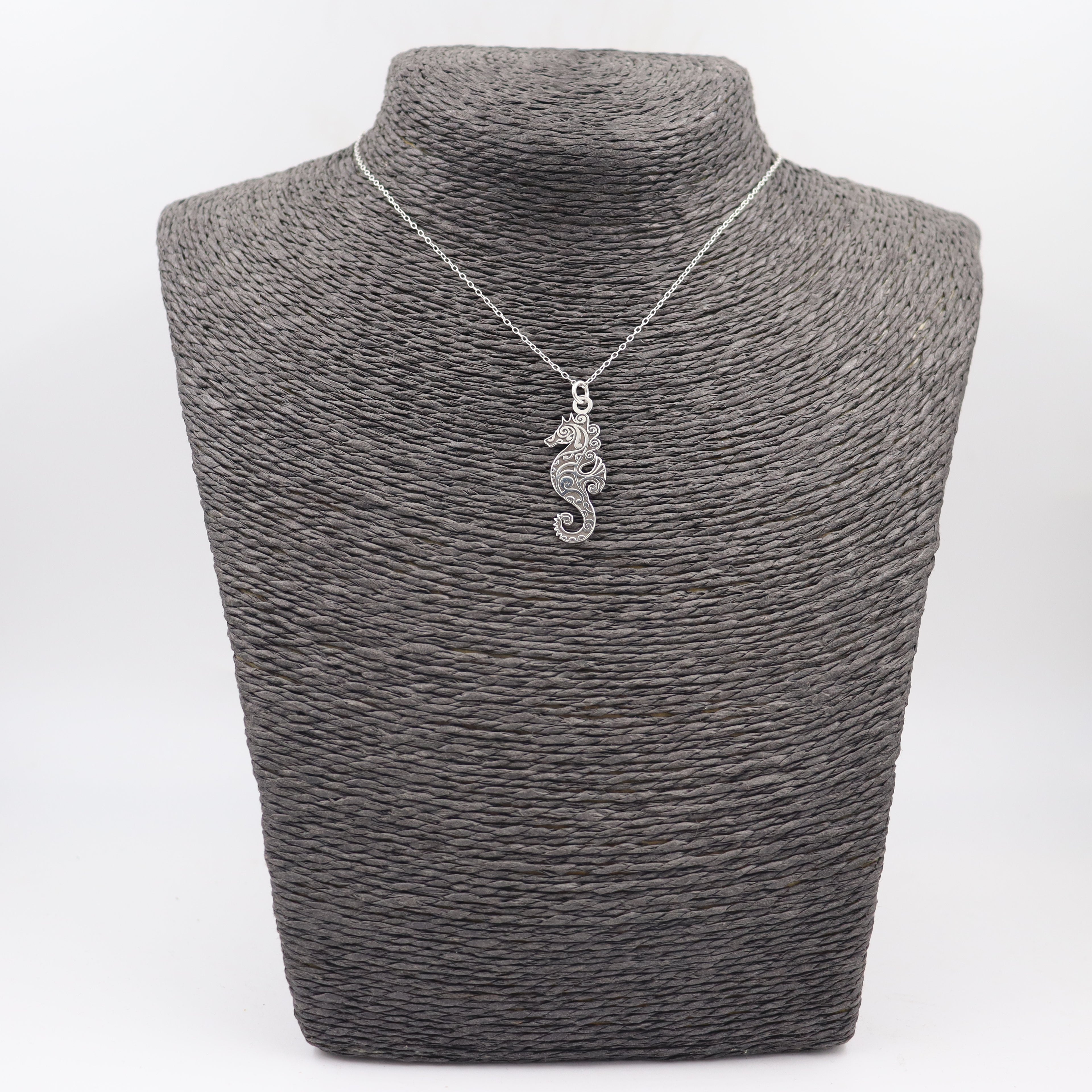 COLLAR CABALLITO DE MAR S925-079