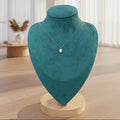 COLLAR CON PERLA BARROCA