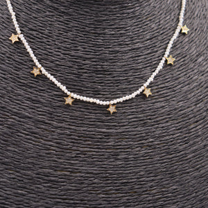 COLLAR ACERO DORADO PERLITAS Y ESTRELLAS