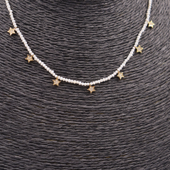 COLLAR ACERO DORADO PERLITAS Y ESTRELLAS