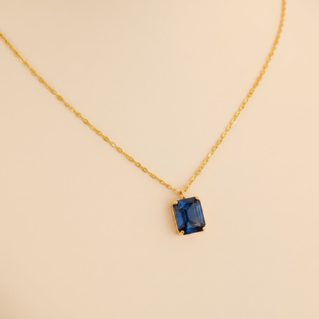 COLLAR ORO PIEDRA AZUL