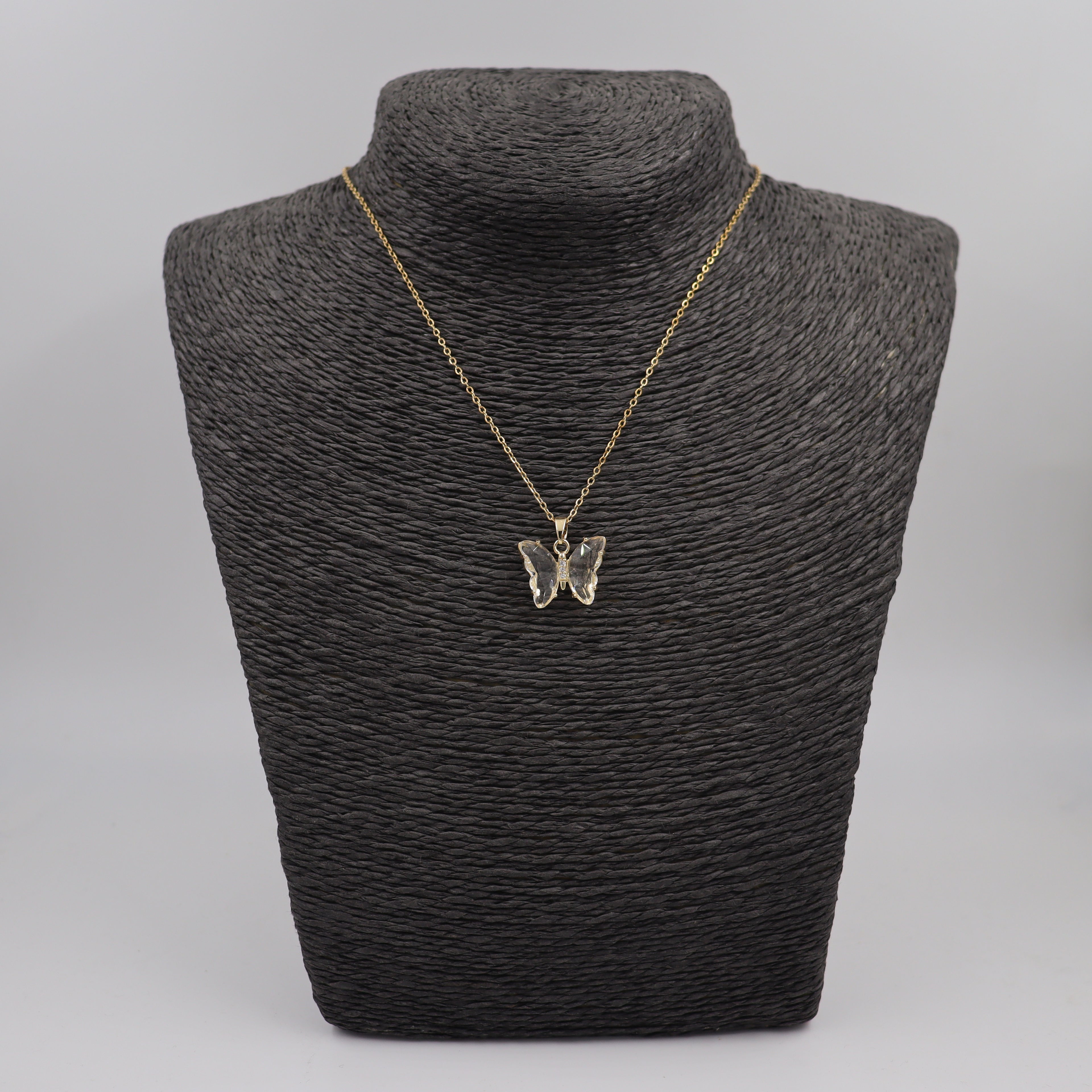 COLLAR ACERO CON MARIPOSA