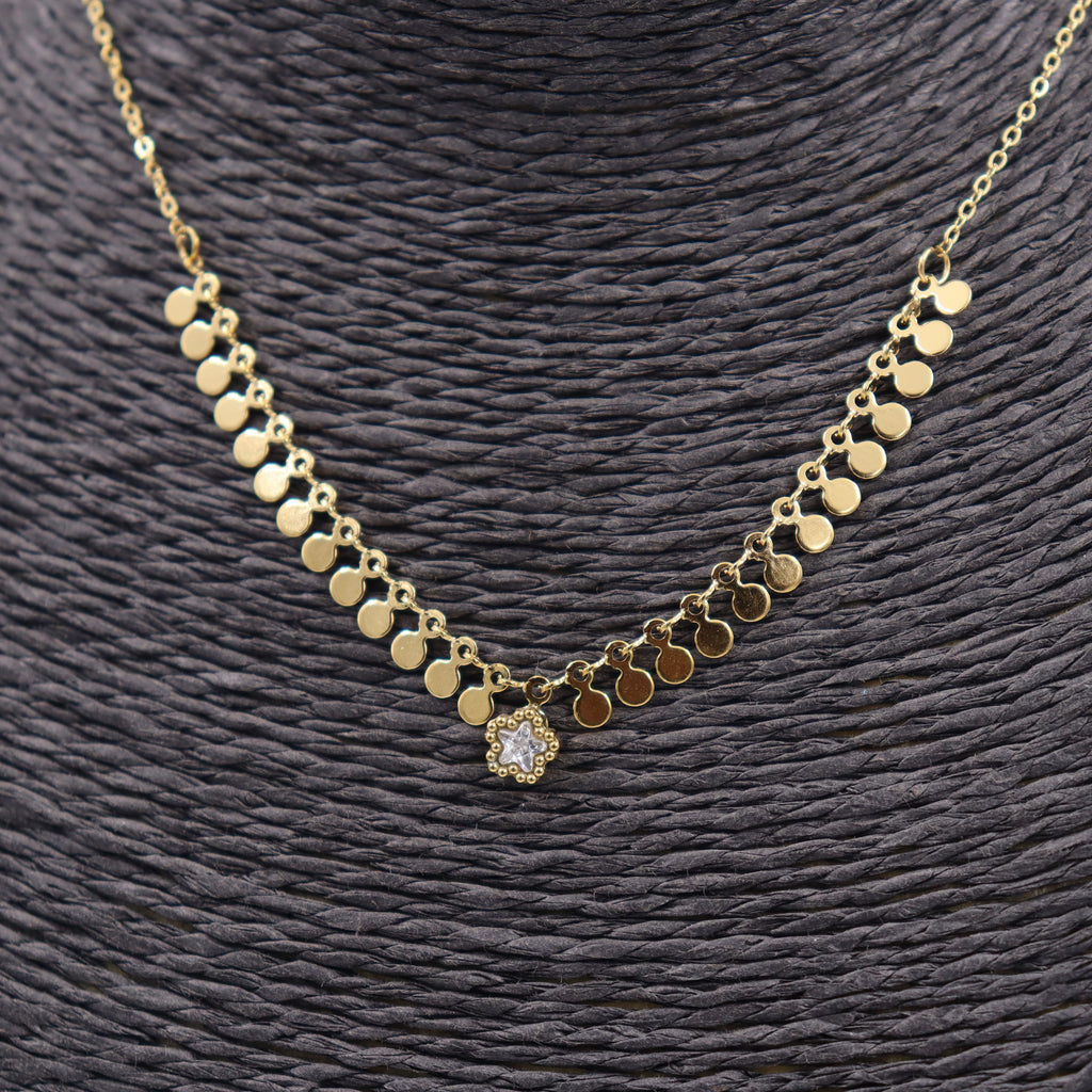 COLLAR ACERO DORADO PERLITAS Y ESTRELLAS